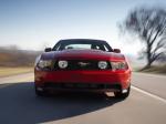 Ford Mustang GT 2010 года
